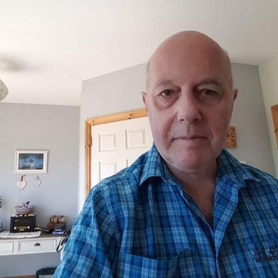 Many thousand <a href="/AontuIE/">Aontú</a> female hearts were just broken, when @Donlav announced he doesn't fancy any of them