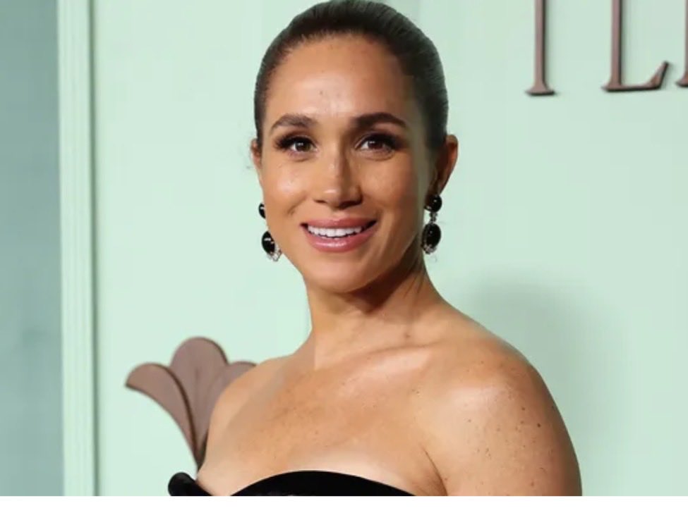 Deborah Roberts tweet media