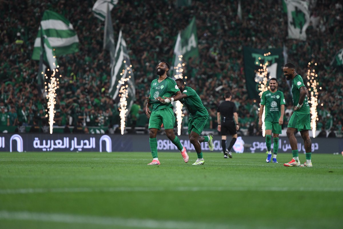 k_999990's tweet photo. تغطية دربي جده #الاهلي #الاتحاد
#الأهلي_الاتحاد #جده #جده_lلان https://t.co/Nh38RLTrfI
