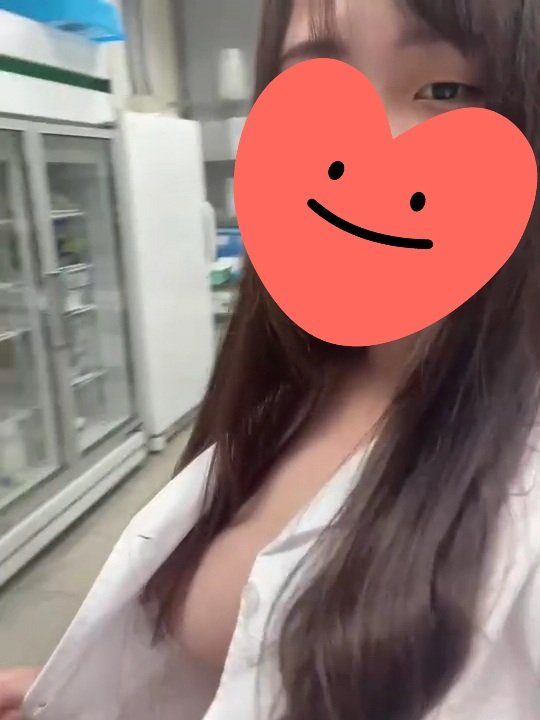 高雄情侶 小優&Leo tweet media