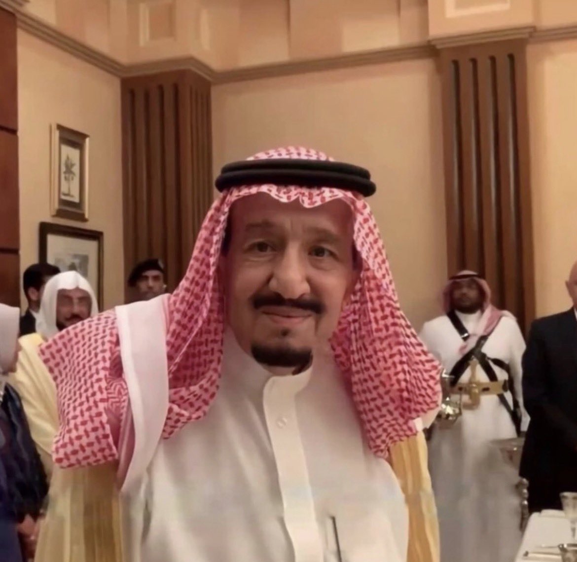محمد بن سلمان بن عبد العزيز (Informal) tweet media