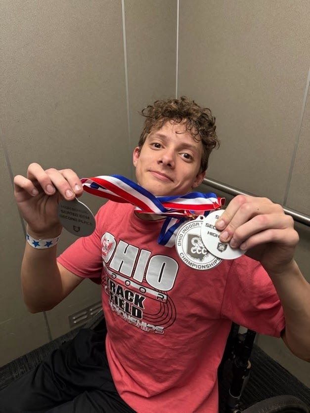 Perry Track & XC tweet media