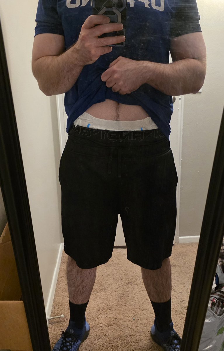 Gym fit today. Last time I did chest day I was super hydrated and my pullup leaked so im upgrading. Fortunately megamax airlock lite are super discreet. 
What would you do if you found out the guy lifting weights next to you was secretly in diapers?