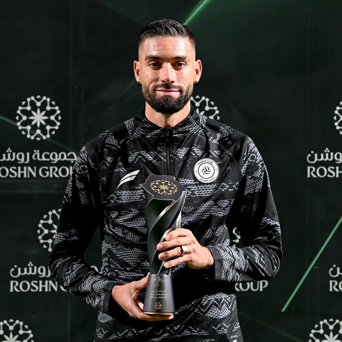 كاراسكو مع الشباب هذا الموسم :

• 29 مباراة 💪🏻
• 28 مُساهمة تهديفية 🔝
• 20 هدف / 8 أسيست 😰

✅ ساهم في كأس الملك 
✅ ساهم في البطولة الخليجية 
✅ ساهم في دوري روشن