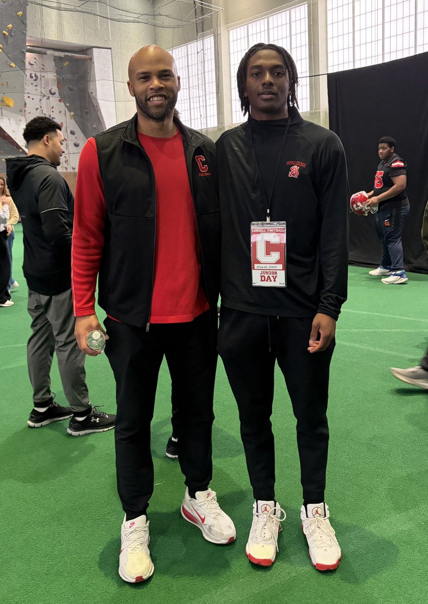 Nisaiah Glass tweet media