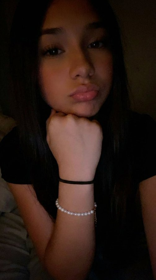 Jadeosyy's tweet photo. i dare u to look at the comment :) ☺️ https://t.co/AeqzVIstNV