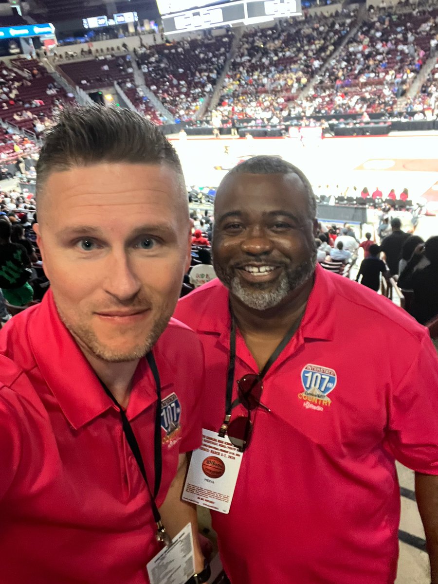 Chris Miller 🎙 tweet media