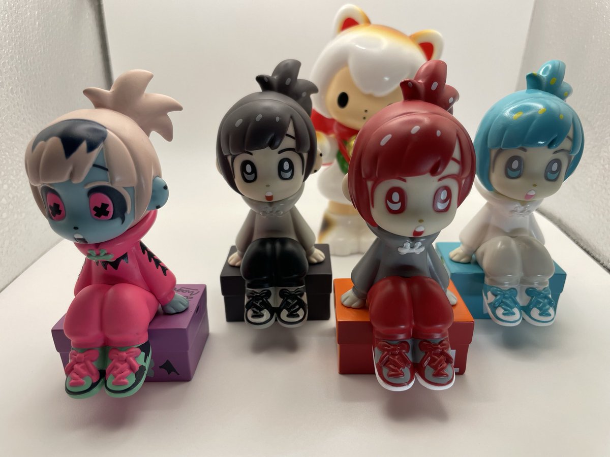 まごさん@magodesu のカレッジカラーKICKちゃん(ネバダ)お迎えさせて