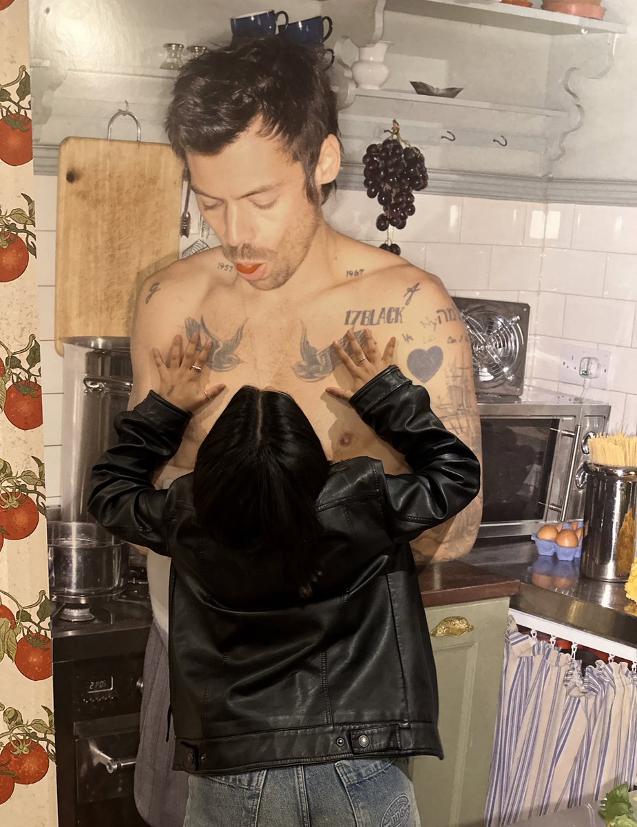 L (@chihirohoney) on Twitter photo 