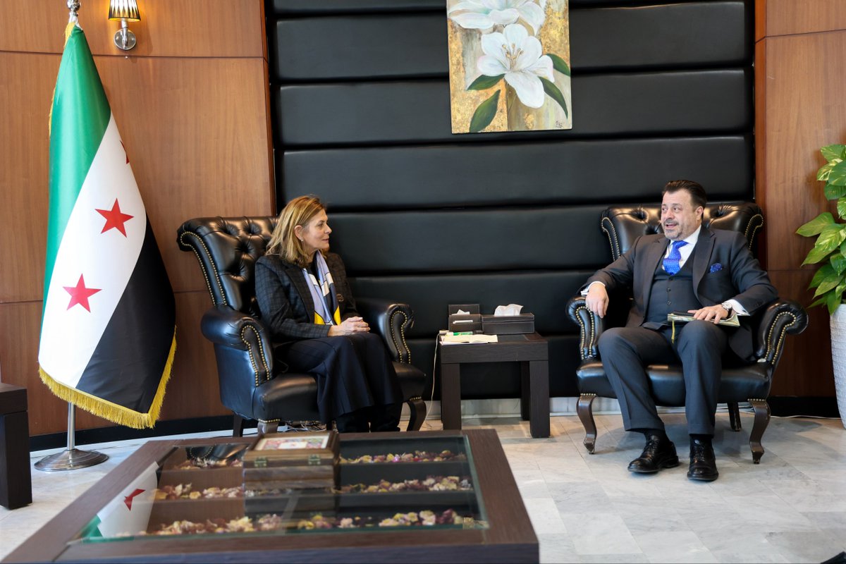 QUSAY_NOOR_'s tweet image. Minister of Social Affairs and Labor Hind Kabawat met with the Chargé d’Affaires of the #Greek Embassy in #Syria, #Ambassador Emmanuel Kakavelakis, to discuss ways to strengthen joint cooperation between the two countries, particularly in the social and humanitarian fields.

The