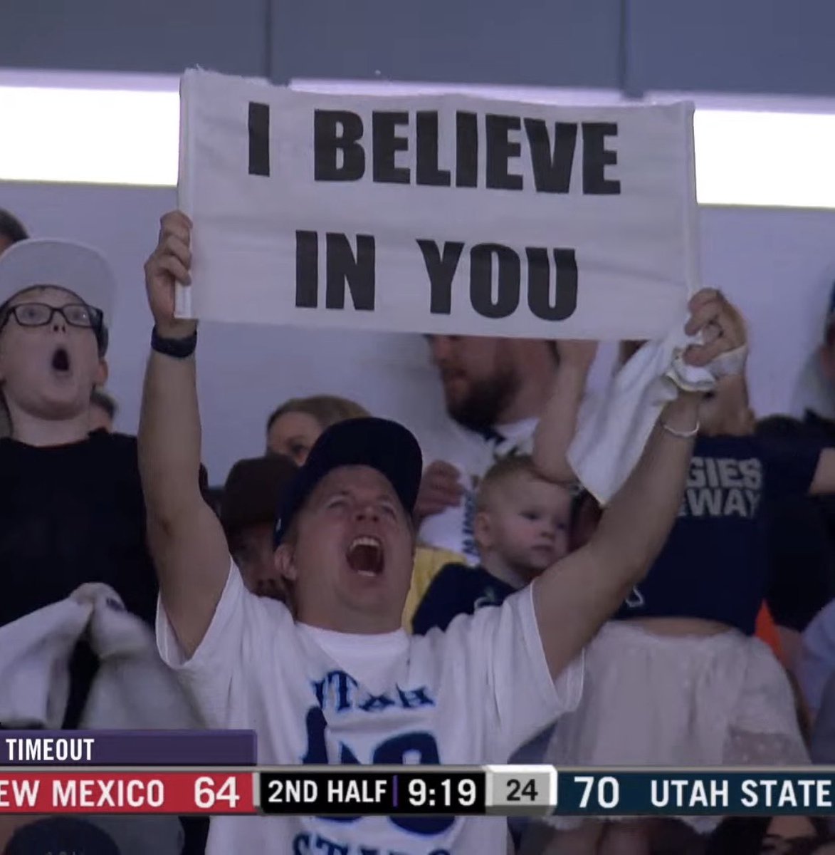 No Context USU tweet media