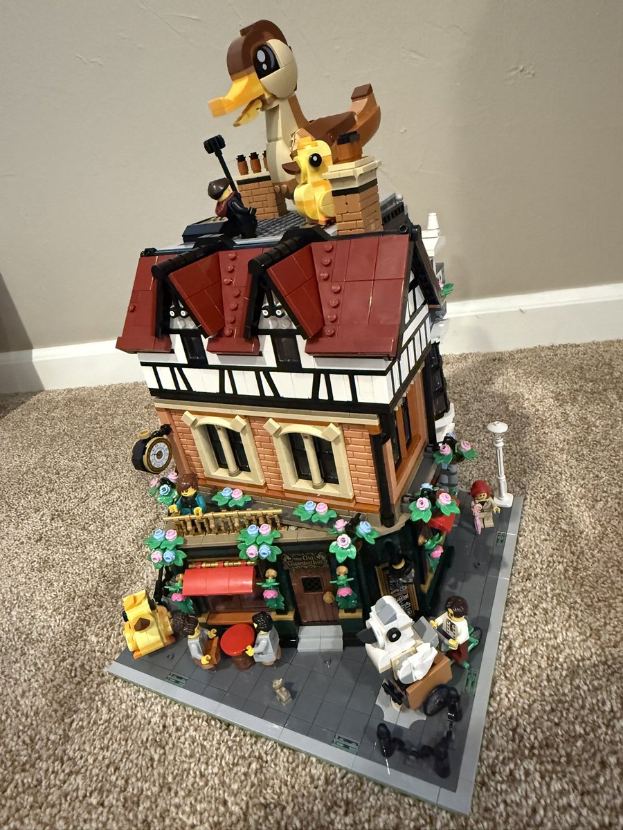 Christian Hammond tweet media