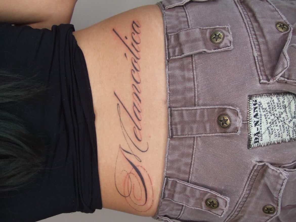 notpiiiinkslip's tweet photo. I <3 digital cameras and tramp stamps https://t.co/Di9zFo9KPY