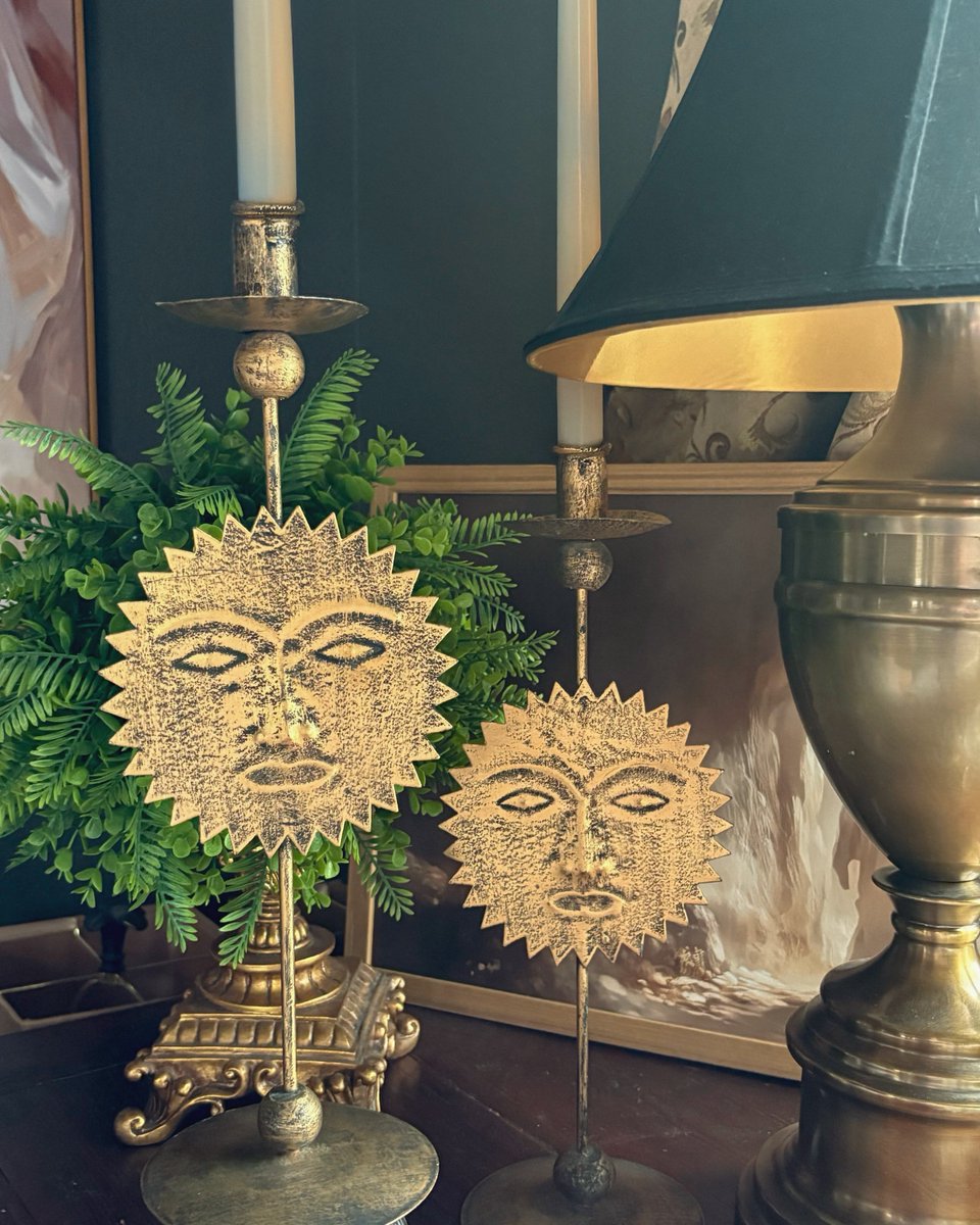 goodwillsa's tweet image. Celestial whimsy goth?! Say less! 🌞🕯️✨

These metal sun candlestick holders were a stunning #GoodFinds from our Potranco store! 📸

Find a store near you: goodwillsa.org/locations/ 🔗

#Goodwill #GoodwillSanAntonio #GoodJobEveryone👍 #Thrift