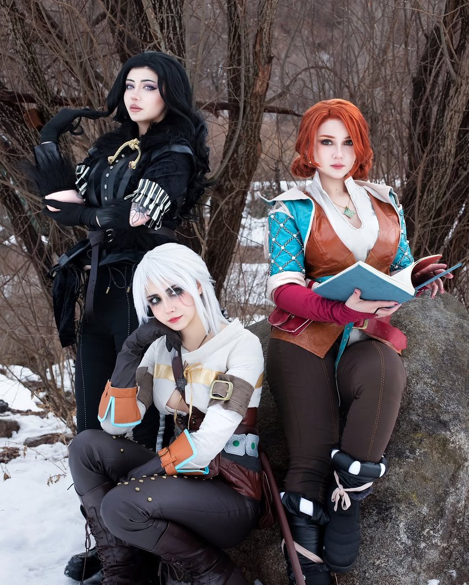 Cosplayisforporn tweet media