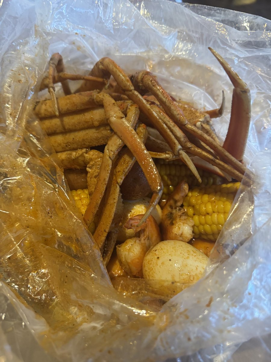 starStruckVAL tweet media