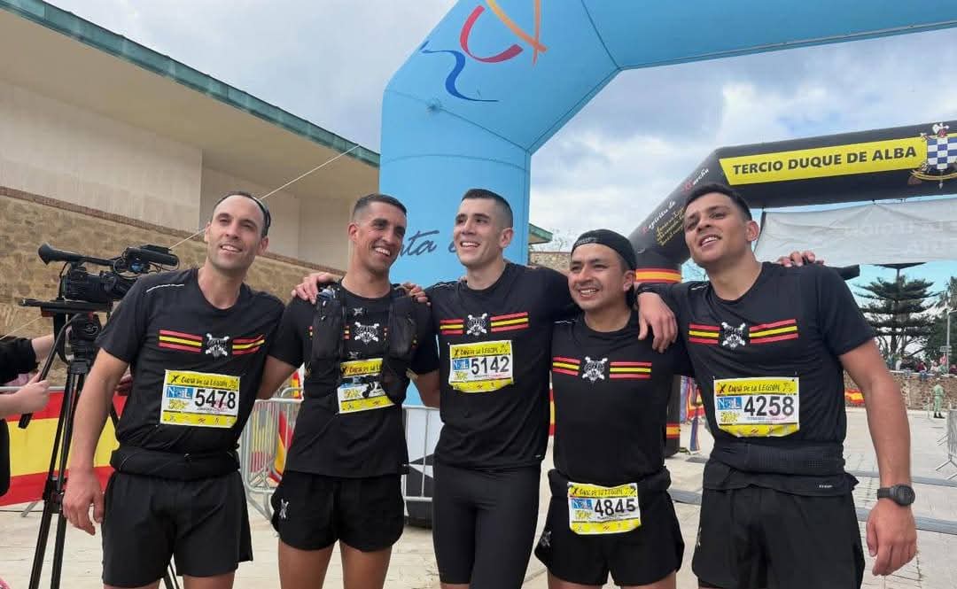 FUTER_ET's tweet photo. El Batallón #Zapadores #Paracaidistas #BZPAC_VI logra cuatro primeros puestos, en clasificación general y militar, en la #CunadelaLegión de #Ceuta. Victoria por equipos en carrera y triunfo individual en MTB.
#OrgulloIngenieroZapador
#BrigadaParacaidista
#SomostuEjercito https://t.co/OtIVmb1AsO