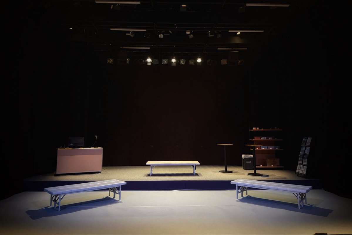 #ただグラ　最終日

3ステを終え、残り2ステ。
劇場で作品を受け取ってくださった皆様
誠にありがとうございます！

感想ポストやお写真も嬉しいです☺️
個人物販も沢山迎えてもらえて
ホッとしています🙇🏻‍♂️

千秋楽も
真面目にバカやろうと思います✊