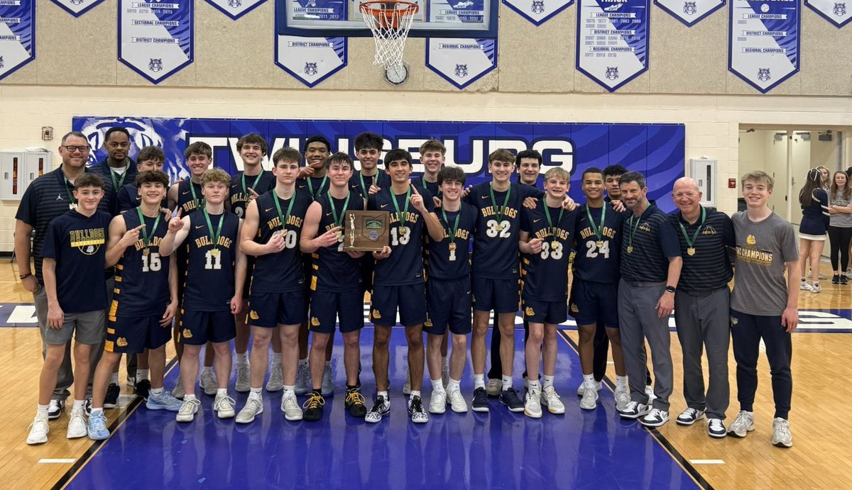 OF Athletic Boosters tweet media