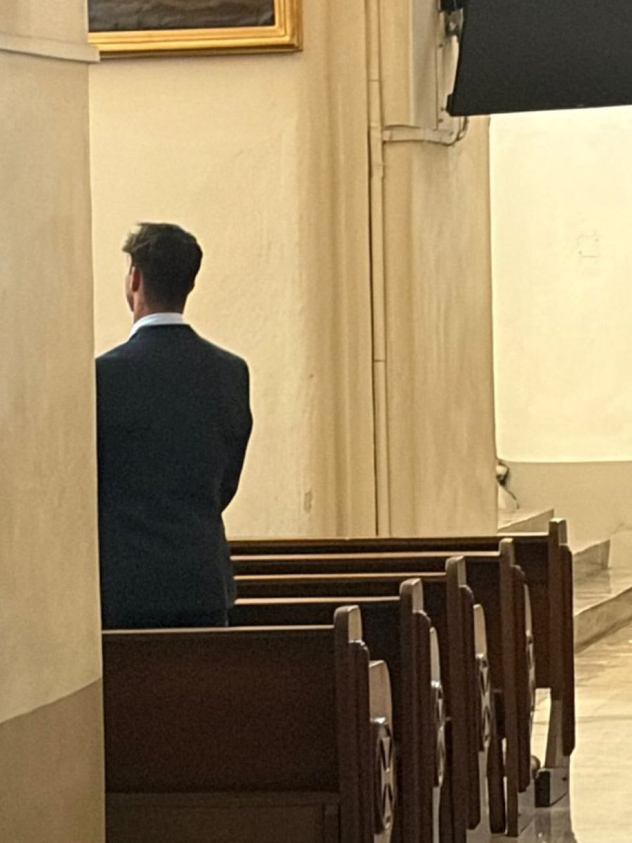 ElConejoDeLaU🐰 tweet media