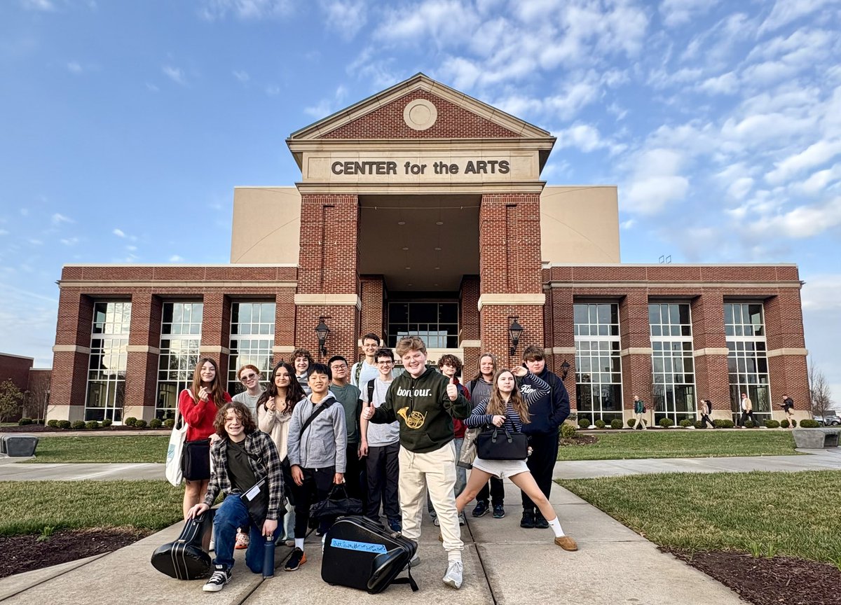 BGJHSBands's tweet photo. We have really enjoyed the 2026 KMEA Middle School All-State Band in Richmond, KY!! Our students worked hard for this accomplishment and we couldn’t be prouder! 💜💛 https://t.co/FpH7PhiyvP
