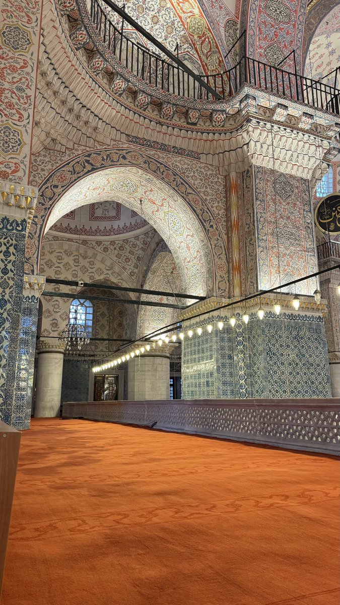 s_sacaan's tweet photo. @elomune Yeni cami.  Sanat eserini locadan izlemek 🤝 https://t.co/IS5bzWGU2h
