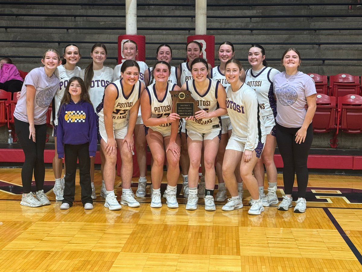 Potosi_Trojans's tweet photo. District Championship for your Lady Trojans! #TrojanPride https://t.co/JZ1VdnBnOr