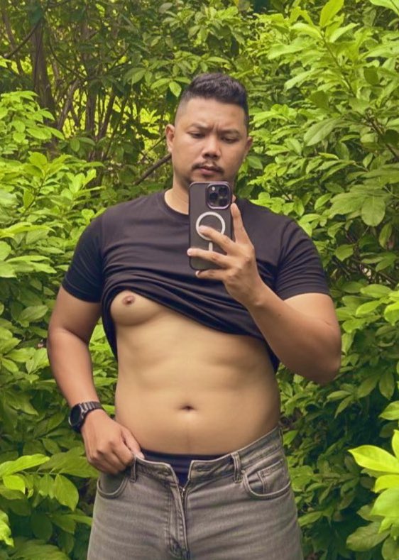 si chubby tweet media