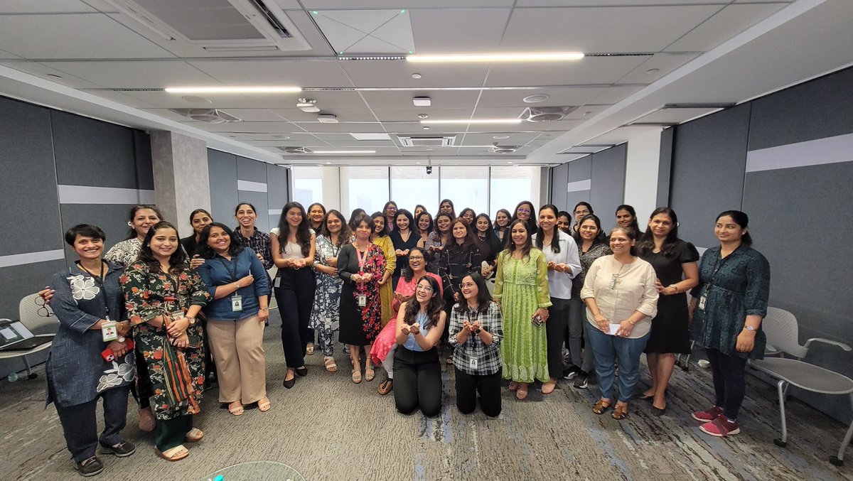 Cohesity's tweet photo. Today we’re celebrating the incredible women of Cohesity.

The teammates who share knowledge, mentor others, challenge ideas, build great products, support customers, and lift each other higher every day.

#GiveToGain, this year’s International Women’s Day theme, highlights how progress grows in everyday moments of guidance, opportunity, and support.

Happy #InternationalWomensDay 💜

#LifeAtCohesity #IWD
