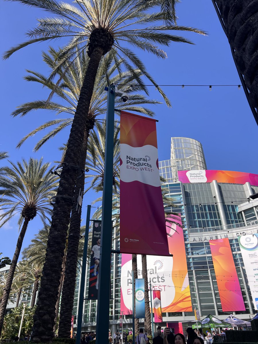 Greg_Anderson1's tweet photo. That’s a wrap! What a week for team PureWine at @NatProdExpo show in Anaheim! Enjoyed hearing so many stories from current and future customers about how PureWine is helping bring back the joy of wine again! #ExpoWest #NoMoreWineHeadaches @drinkpurewine https://t.co/UbPuwGUuuW