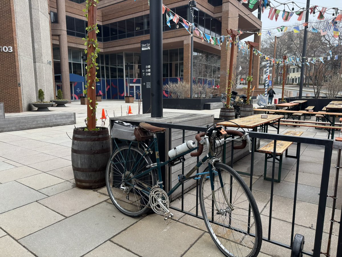 Graham Takes the Train tweet media