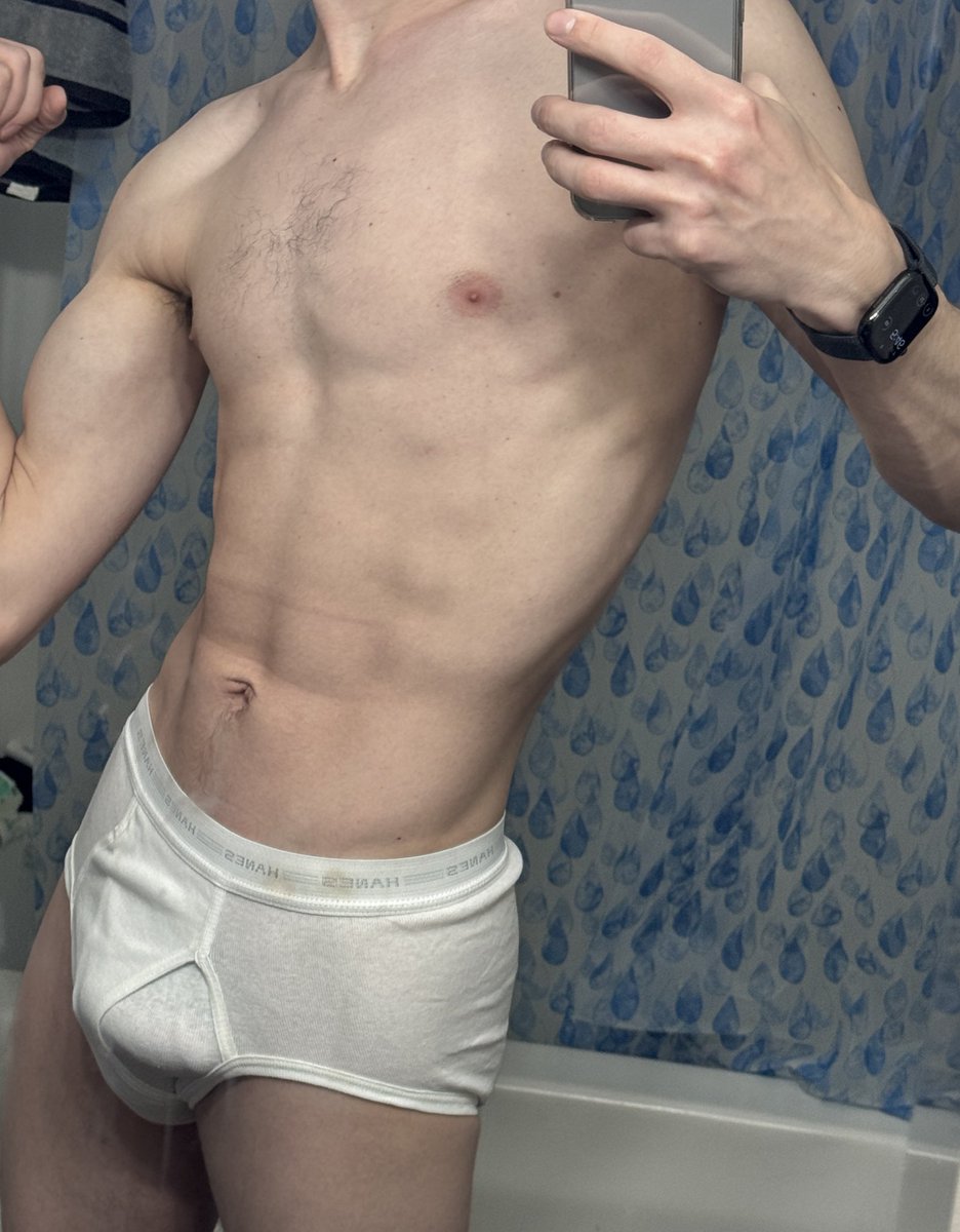 holeypoley tweet media