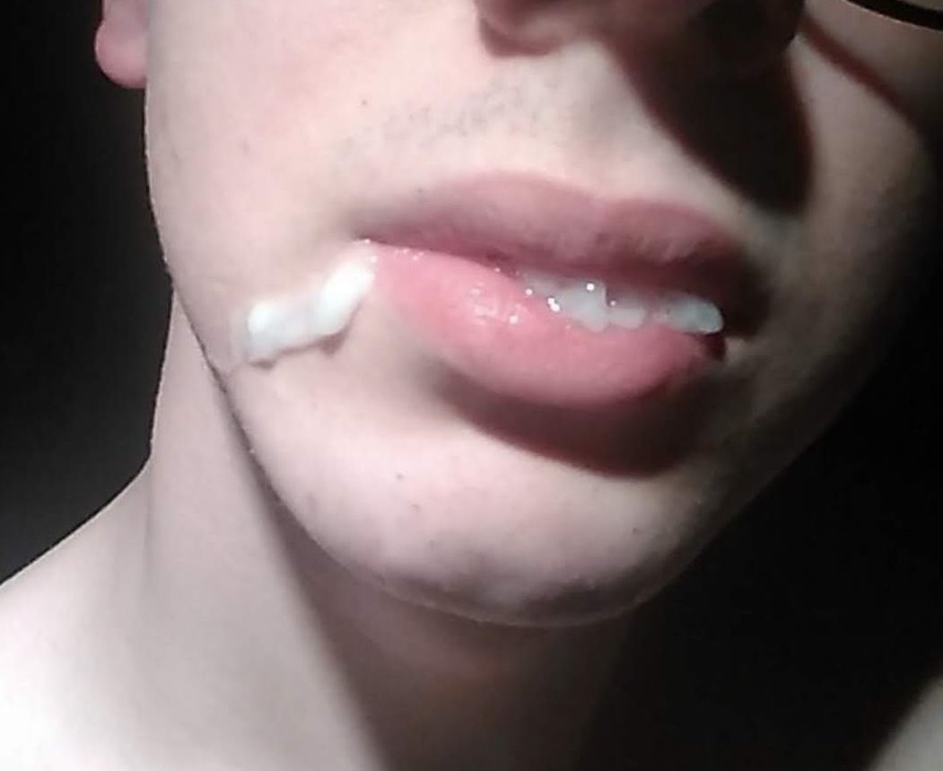 CzechBottomBoy 🇨🇿 tweet media