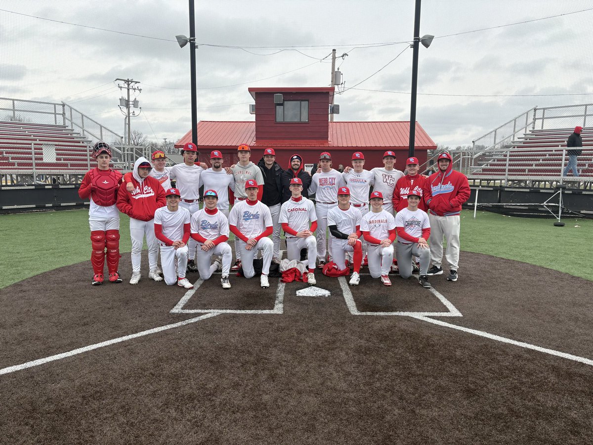 wcbaseballcards's tweet photo. Congrats to the White Team on their scrimmage win today.

Congrats to Captains @masonwilli1307 and @bryer_robinson https://t.co/QM1yWbgjub