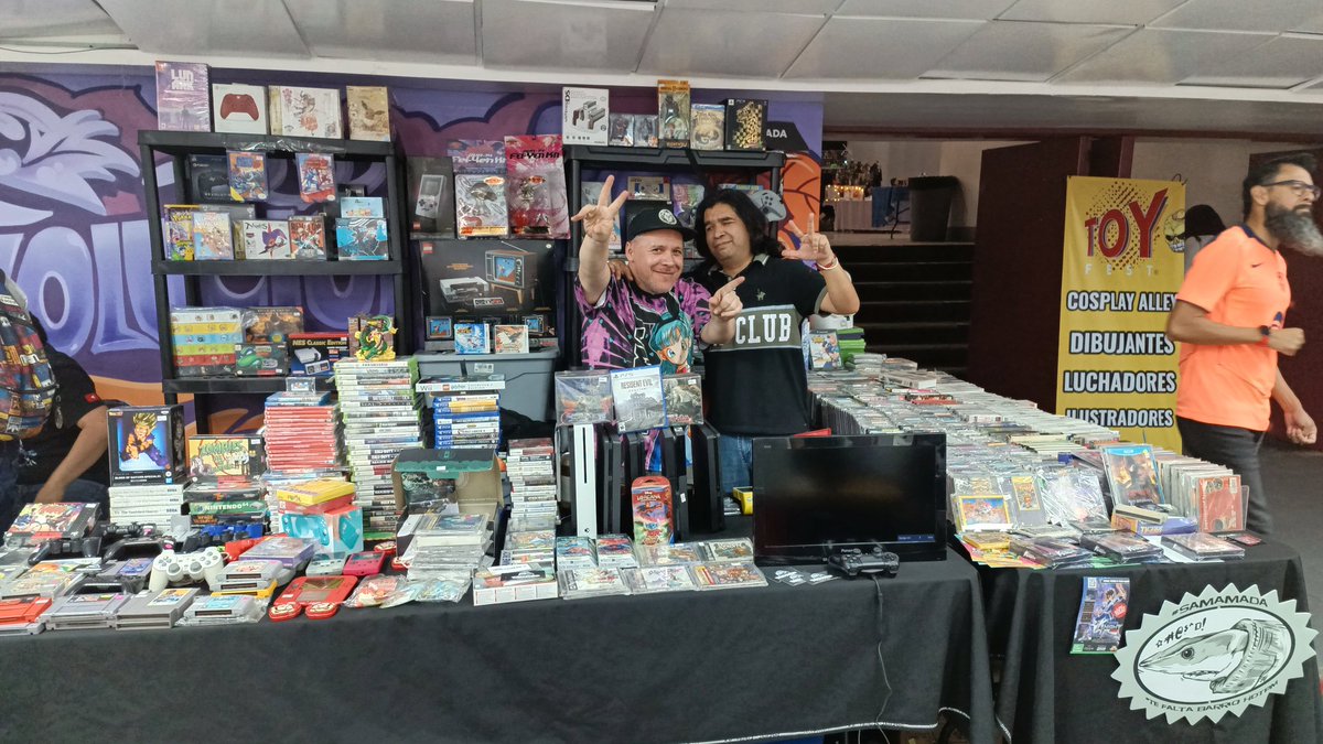 tobeder's tweet photo. Seguimos en @toy_fest Futurama. En este momento, nos visita @leex2007 

Estamos en Futurama cerca del Metro Lindavista. Hoy sábado 7 y mañana domingo 8 de marzo de 10 AM a 7 PM.

Entrada Gratuita. https://t.co/gificg6fnx