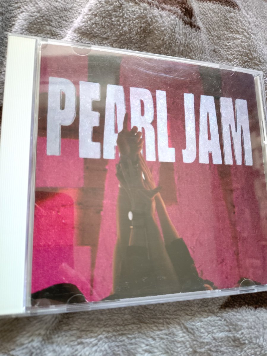 Pearl Jam
Ten