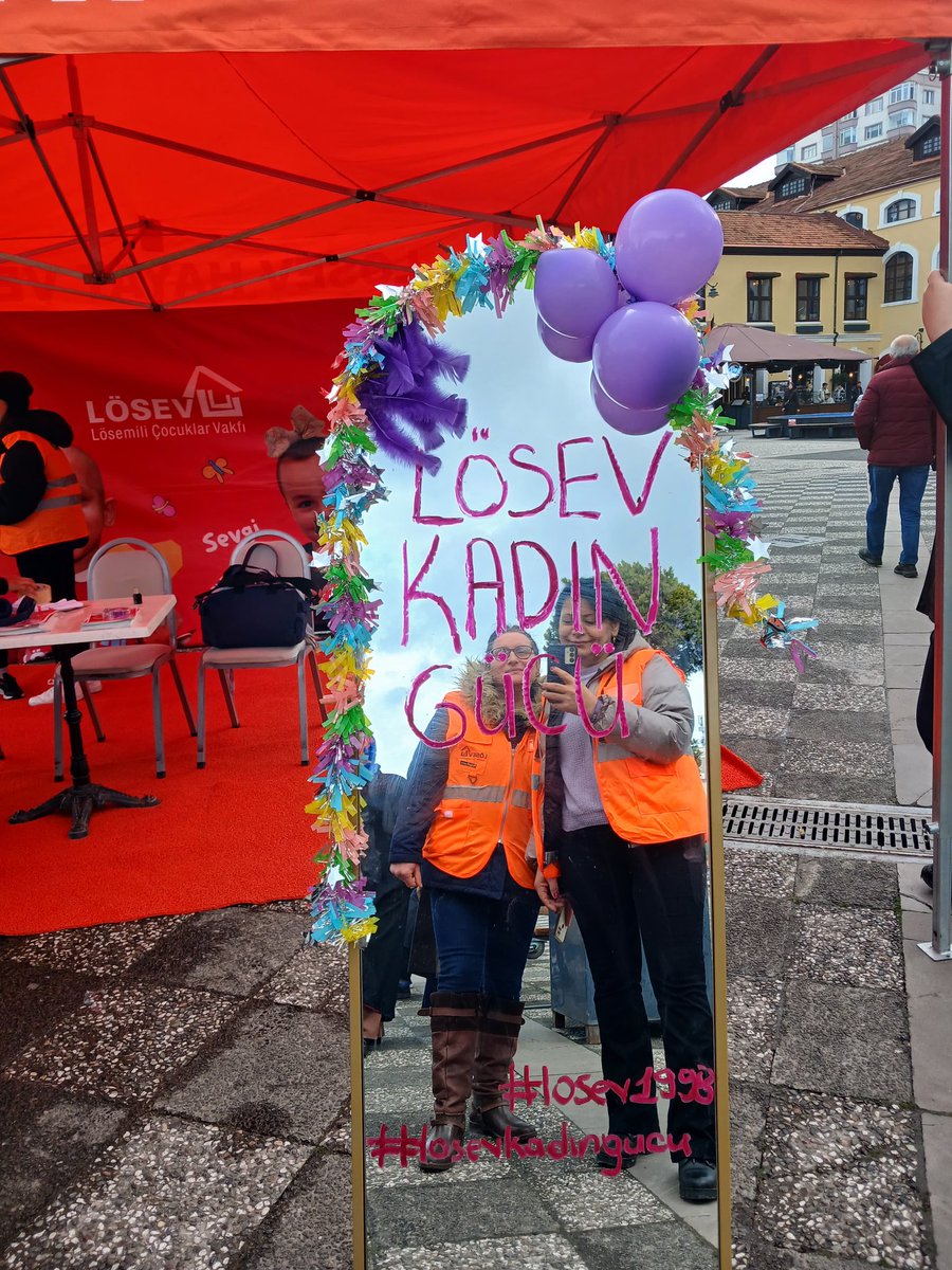 Kadın kadının yurdudur.Dayanışma büyüdükçe umut çoğalır 💜💜💜
#LÖSEVleGüçlüKadınlar
#8mart
<a href="/losev1998/">LÖSEV</a>