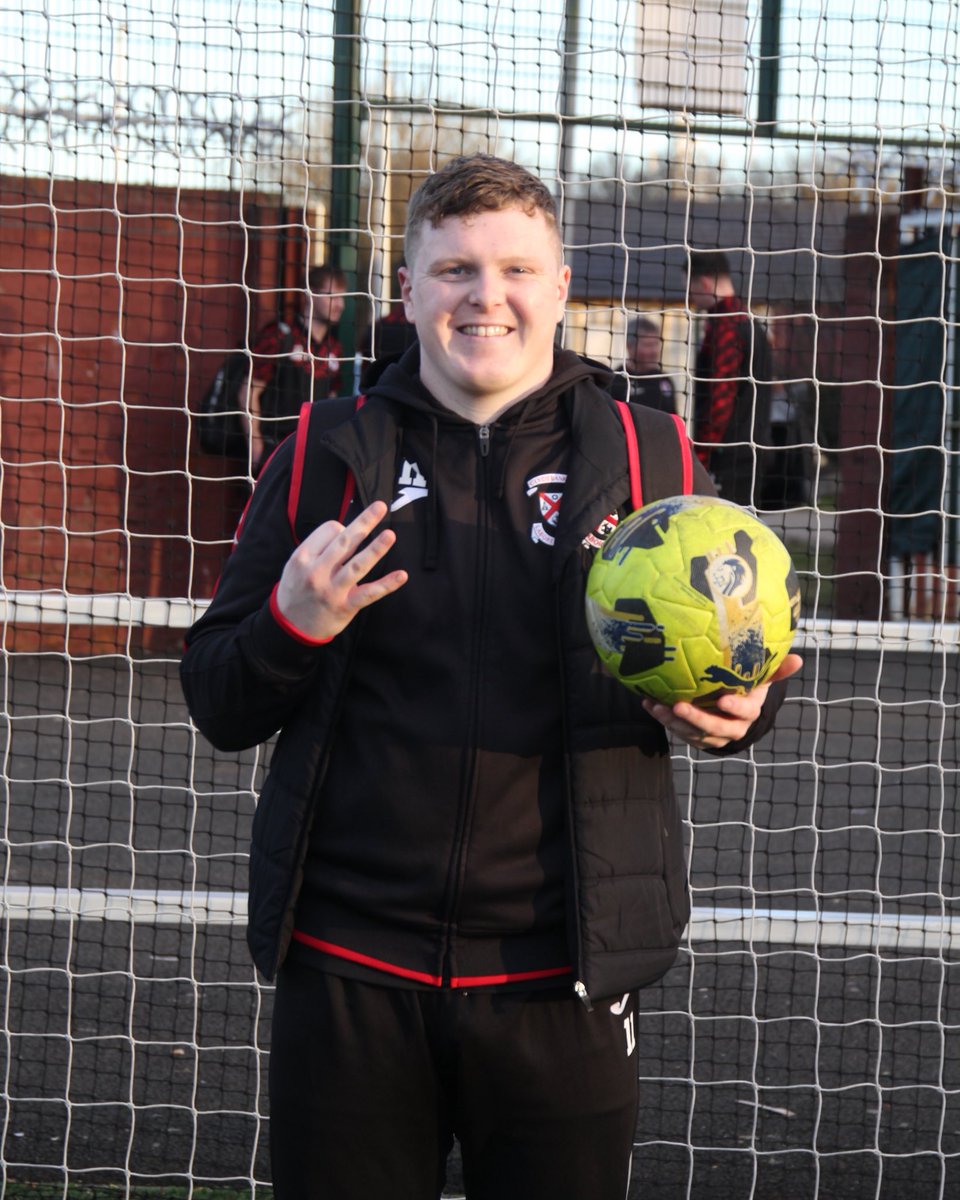 Clydebank FC tweet media