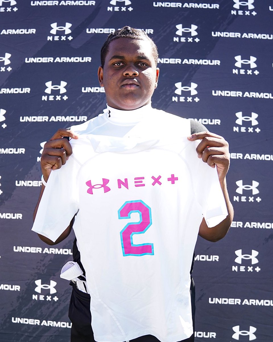 Billy Tucker tweet media