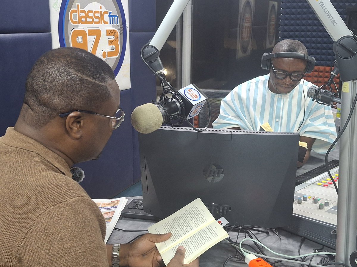 BookOnReviewWithBenji tweet media