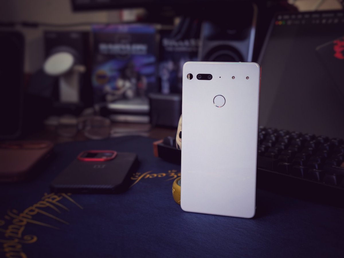 Techaeris tweet media