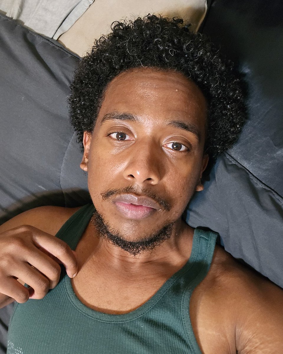 CarefreeCarmine tweet media