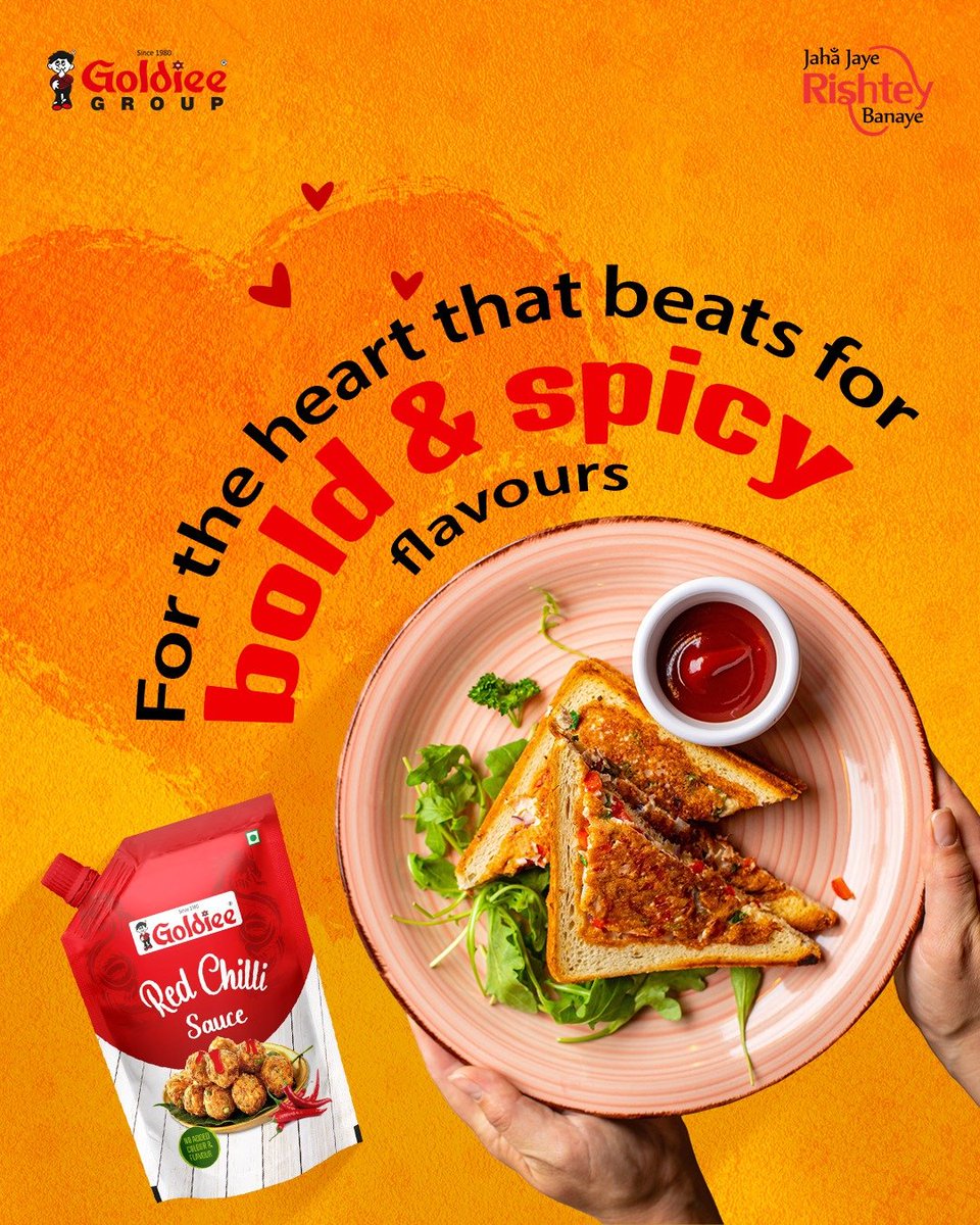 GoldieeGroup's tweet image. For the love of bold bites &amp;amp; spicy delights🌶️
Add that perfect kick to every snack.

#GoldieeGroup #GoldieeSauces #RedChilli #Spicy #BoldFlavours #JahaJayeRishteyBanaye #HarGharGoldiee