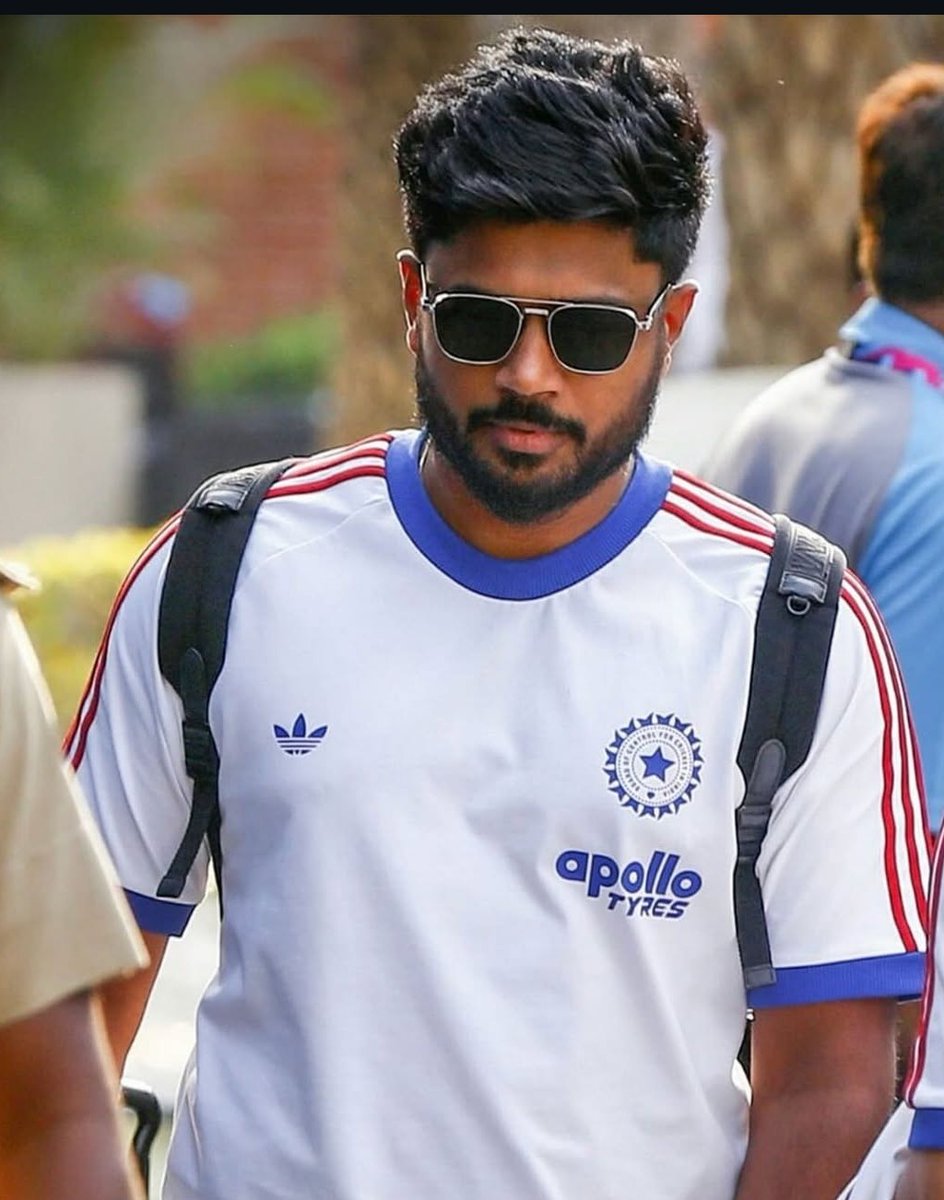 Abhi ⛷️🇮🇳 tweet media