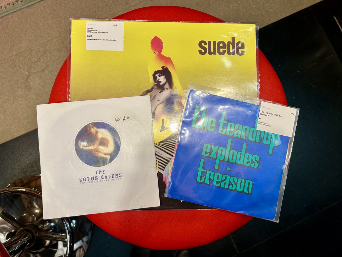LorraineInglisD's tweet photo. Fab Saturday mooch around The Antique Village, great music section up in the loft. Purchased a few records that I love❤️💛💙🎶
#suede #teardropexplodes #lotuseaters #antiquevillage #exeter https://t.co/AlB7zgF88h