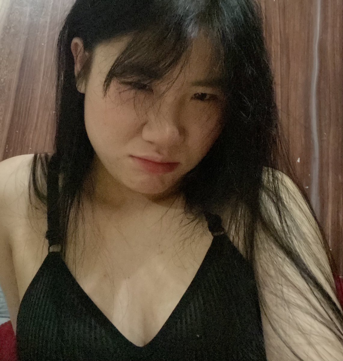 Chỉ có em một mình tweet media