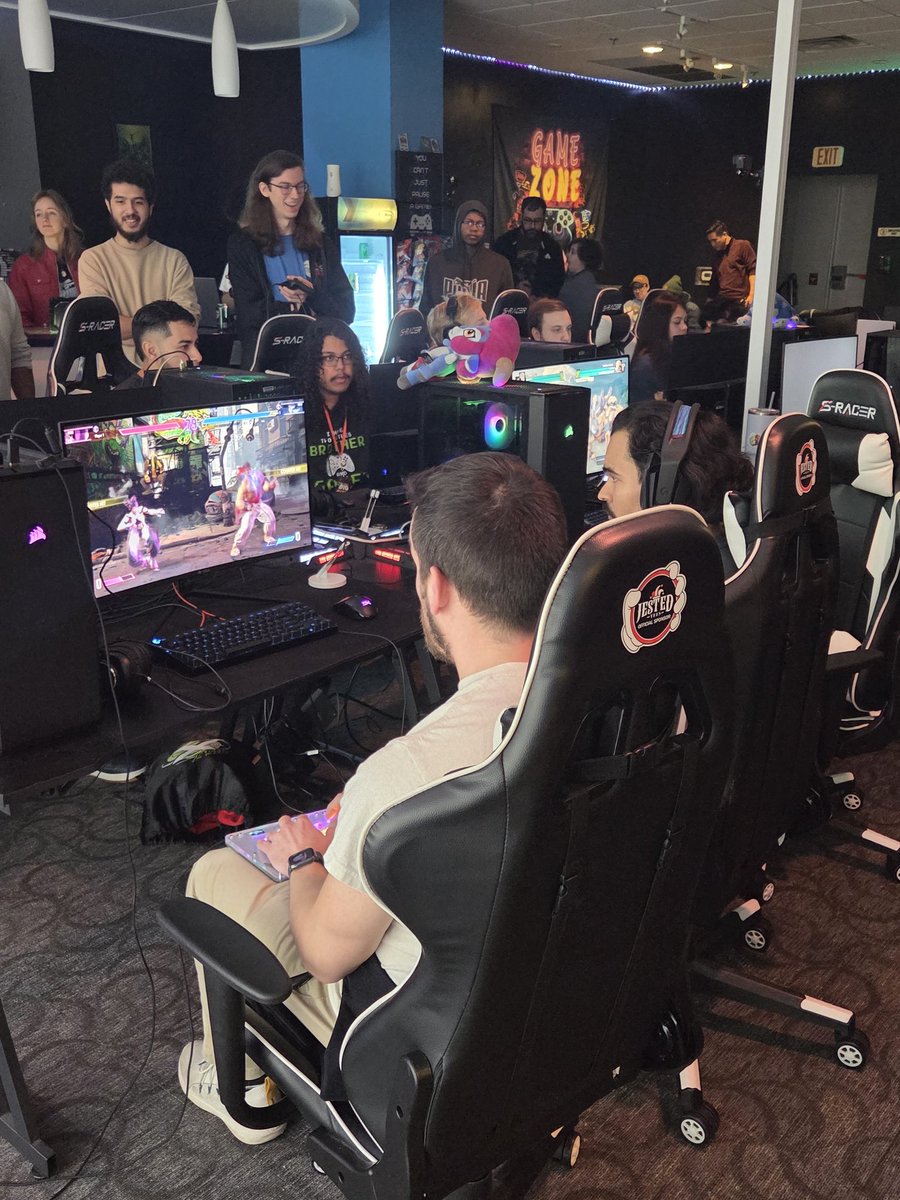 Jested Tees tweet media