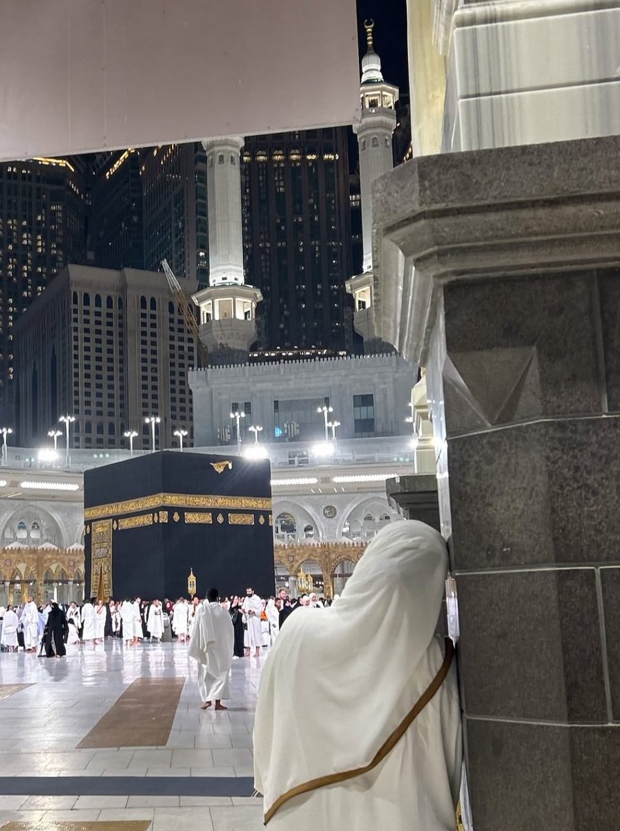 naqa925's tweet photo. "مَن يأوي إلى الرحمَنِ يأويهِ" 🤍 https://t.co/GeNqWbSdu9