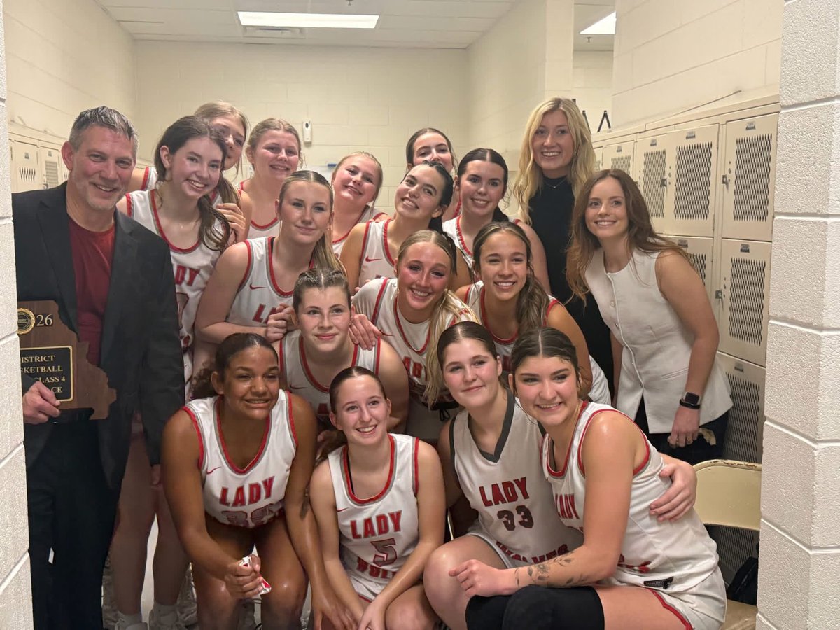 Reeds Spring Girls Basketball tweet media