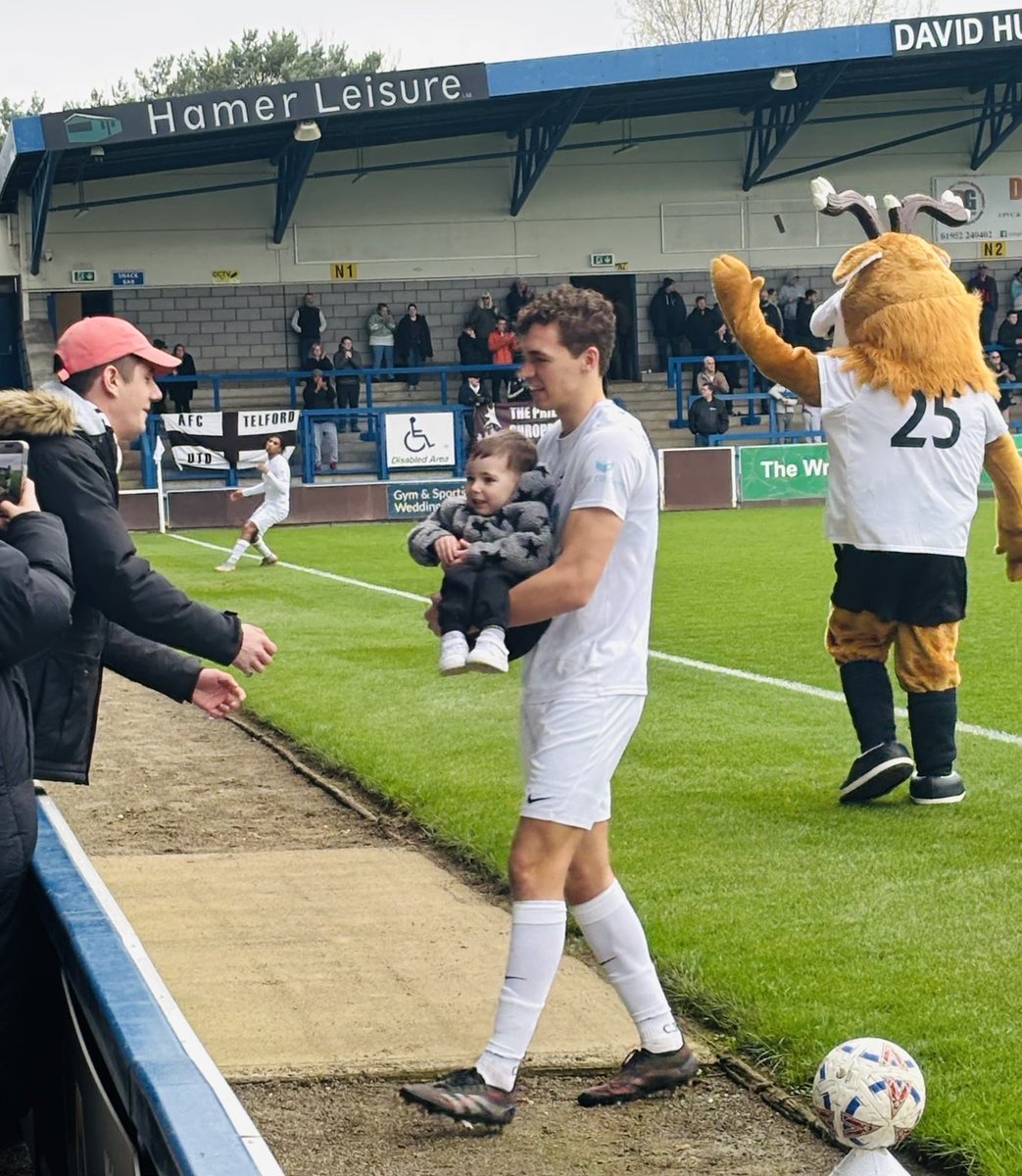 Louis Bennett 🏴🦌 tweet media